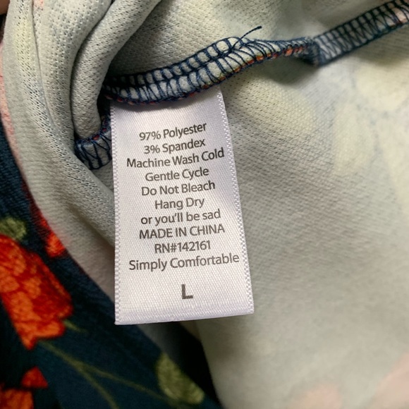 LuLaroe Cassie Pencil Skirt - Picture 5 of 7